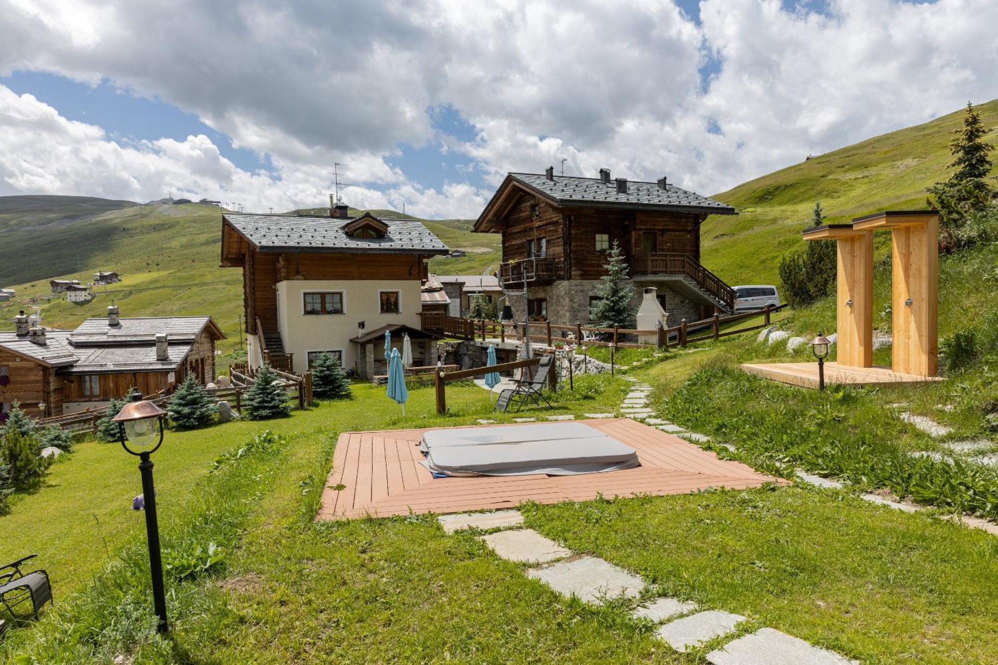 Pianeta Oro Avamposto Meteo Apartment Livigno Exterior photo